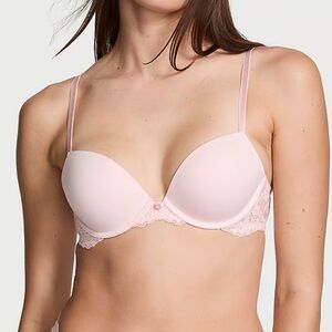 Victoria’s Secret dream angels smooth and lace push up bra